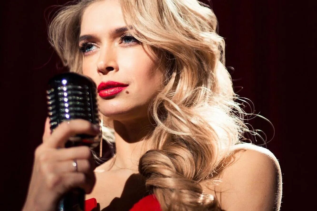Youtube брежнева. Vera брежнева. Youtube брежнева. Брежнева. Vera berejnovo.
