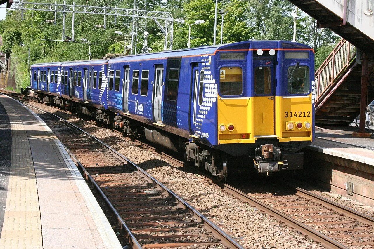 Rail class. British rail class 314. british rail class. поезд scotrail. british rail class 777.