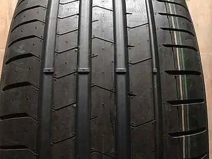 275 50 r20 113w