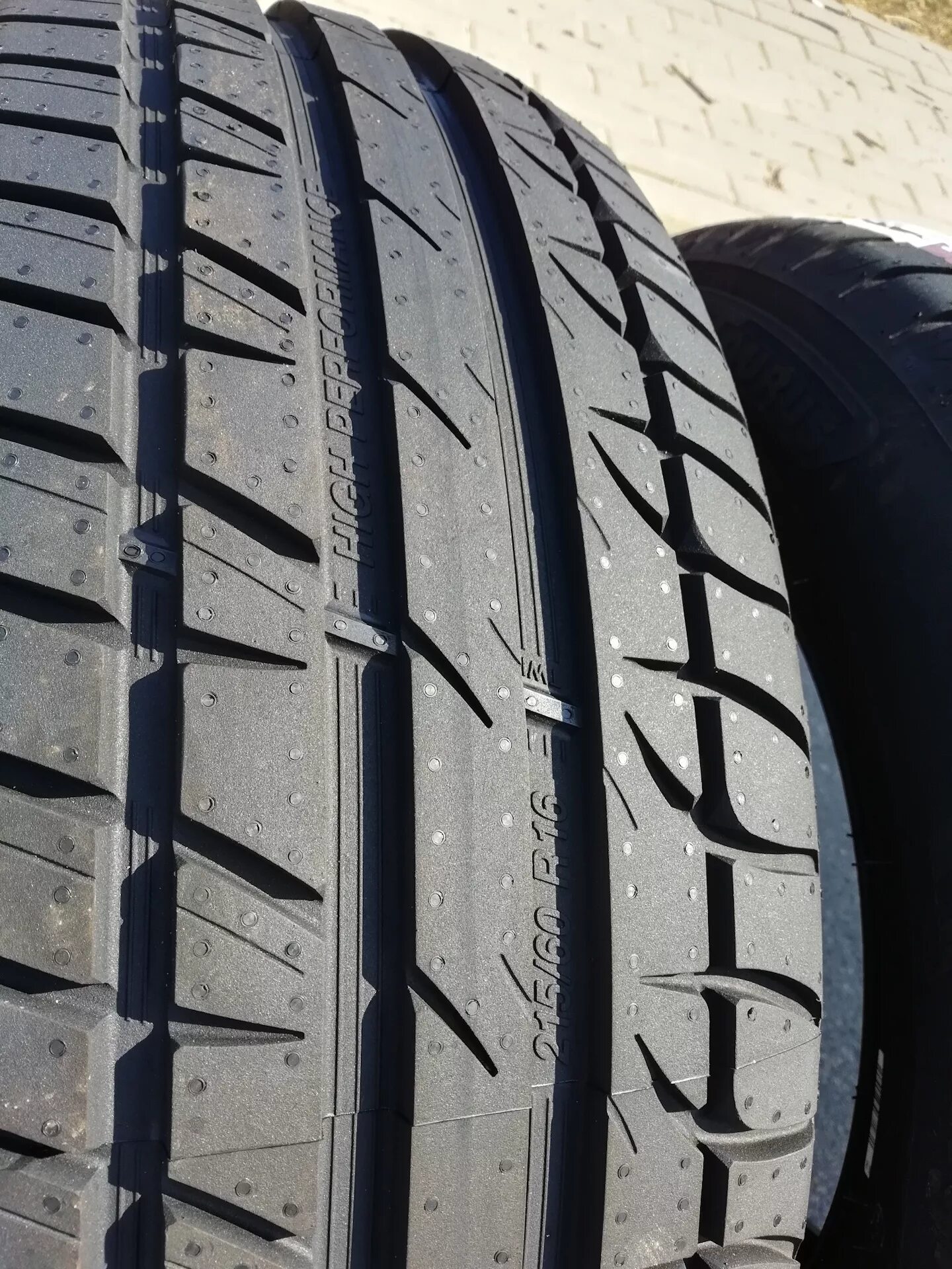 Шины Tigar High Performance 215/60 r16. High Performance 205/55 r16 94v XL. 205/55 R16 Tigar High Performance 94v XL. Taurus High Performance БК.