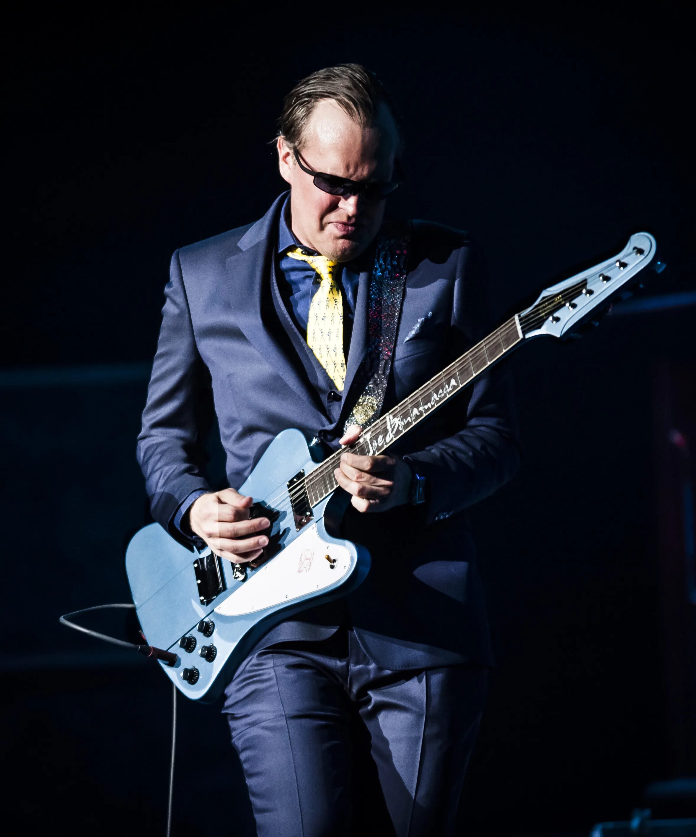 Джобо Намаса. Bonamassa. Джо Бонамасса фото. Joe Bonamassa 2022. Блюз джо бонамасса