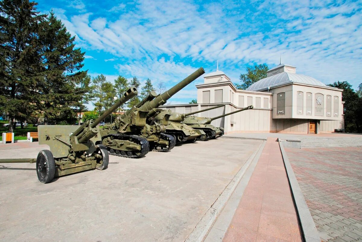 Военно исторический комплекс. Музей мемориал Победы Красноярск. Памятник мемориал Победы в Красноярске. Площадь Победы Красноярск музей. Мемориал на площади Победы Красноярск.