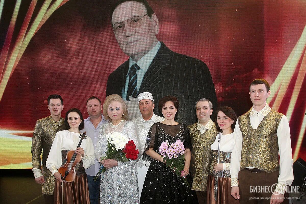 Новости татар , татар news. Тнв шаян тв. Театрализованное шоу "kazan" с национальным ужином!. Сэйлэн конкурс шаян. Дети фина и татаров.