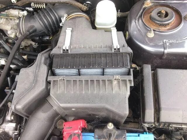 Как поменять воздушный фильтр лансер 9 Воздушные фильтры Mitsubishi Lancer IX, 1,5 л, 2003 года своими руками DRIVE2