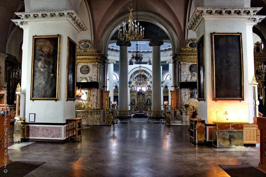 Церковь всех скорбящих радость на ордынке. Храм всех скорбящих на ордынке. Храм иконы на ордынке. Храм икона божией матери всех скорбящих радость на ордынке. Церковь всех скорбящих радости на большой ордынке в замоскворечье.