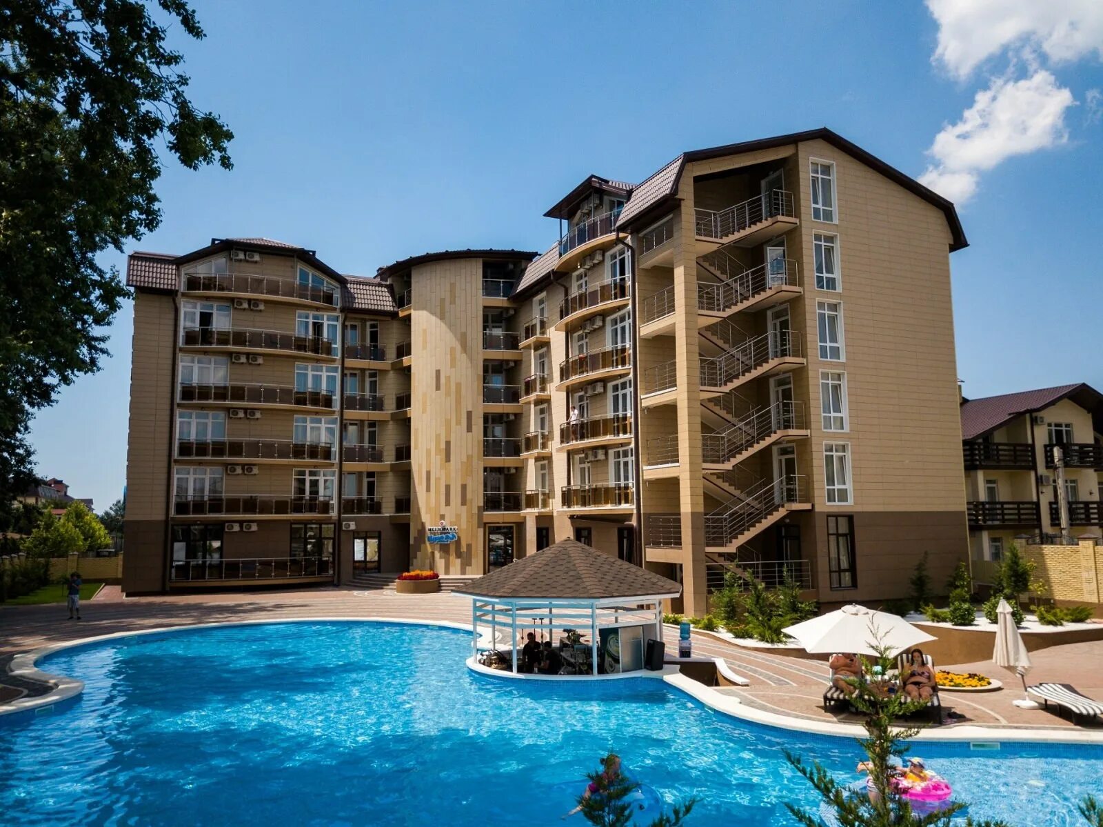 Отель гелиопарк сукко. Аква резорт анапа сукко. Отель гелиопарк сукко. Гелиопарк сукко официальный сайт. Отель анапа сукко гелиопарк.