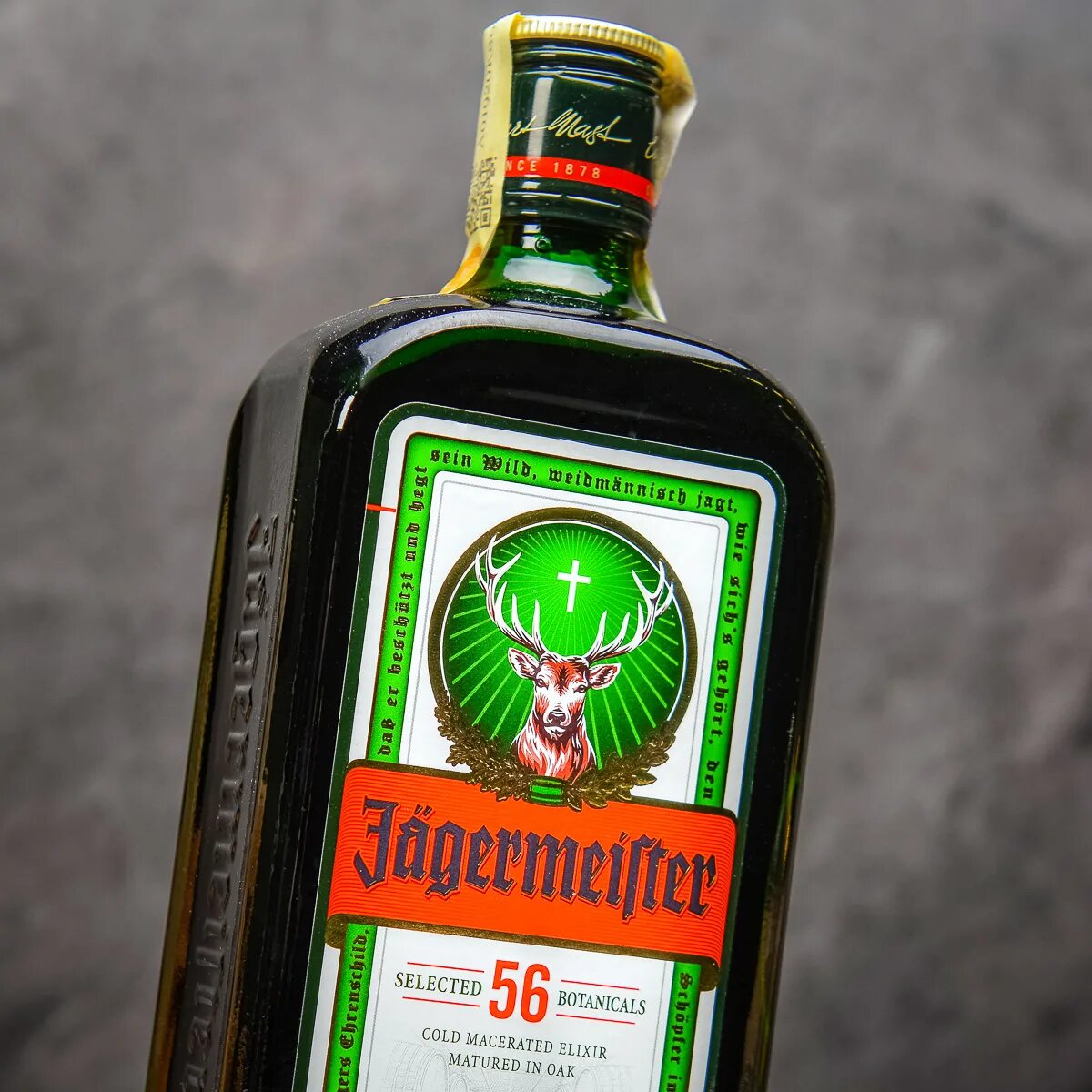 Цена ягермастера 0.7. 0.7 Ягер Егермейстер. Ликер десертный Jagermeister 35% 0,7л. Егермейстер 0.35л Петропавловск. Jagermeister 0.7.