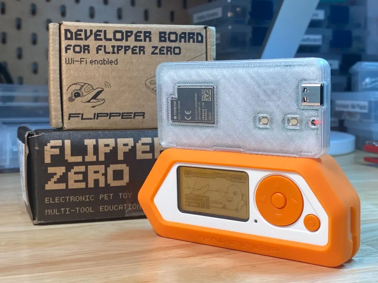 Флиппер Зеро. Мультитул Flipper Zero. Flipper Zero Kit. Брелок Flipper Zero.