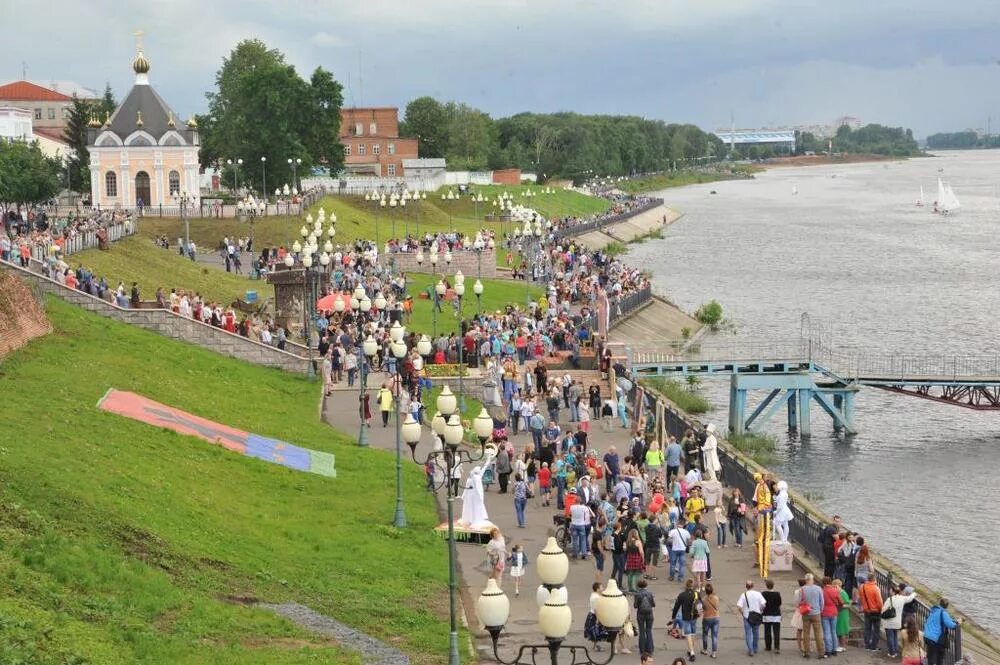 Рыбинское населения. Рыбинск город. Город Рыбинск Ярославской области. Население города Рыбинск. Население Рыбинска Ярославской области.