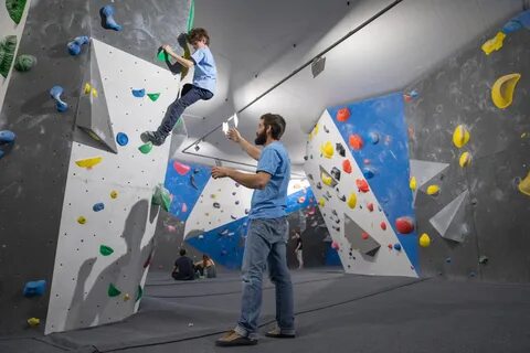 Totem Escalade Versoix - Projects Walltopia Climbing Walls.
