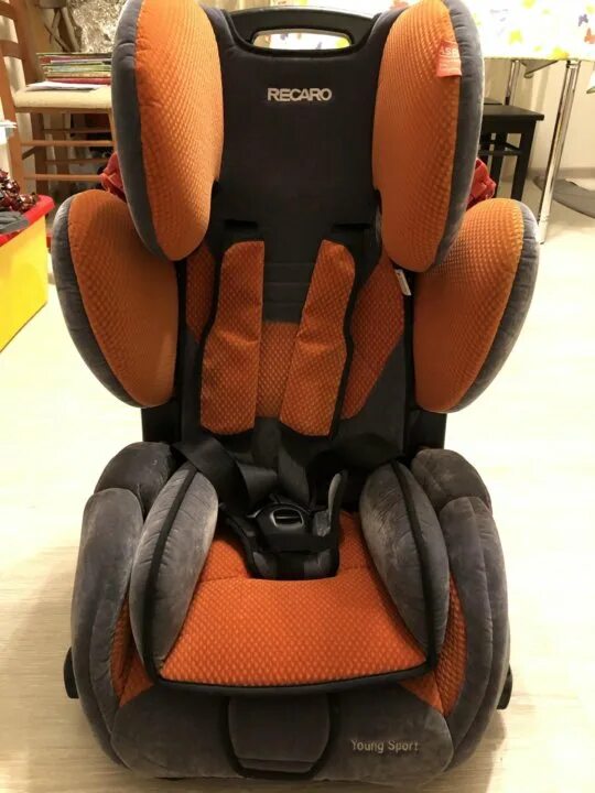 Recaro young Sport Hero в Форд фокус 3. Recaro young Sport фиксация. Автокресло Recaro young Sport черное с оранжевым. Recaro Recaro young Sport Hero инструкция. Автокресло young sport