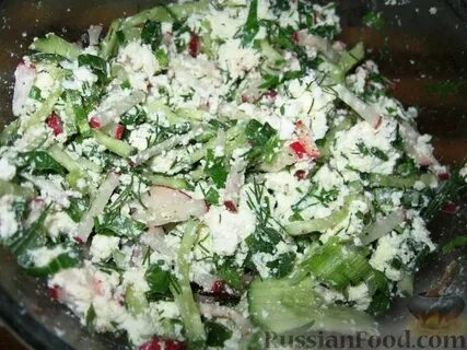 Салат с творогом и овощами