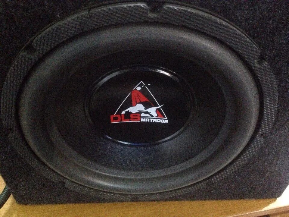 Саб m. Сабвуфер blaupunkt 10 дюймов. Короб для alphard machete m15. Короб для 2 machete sport 12. Сабвуфер в амарок.