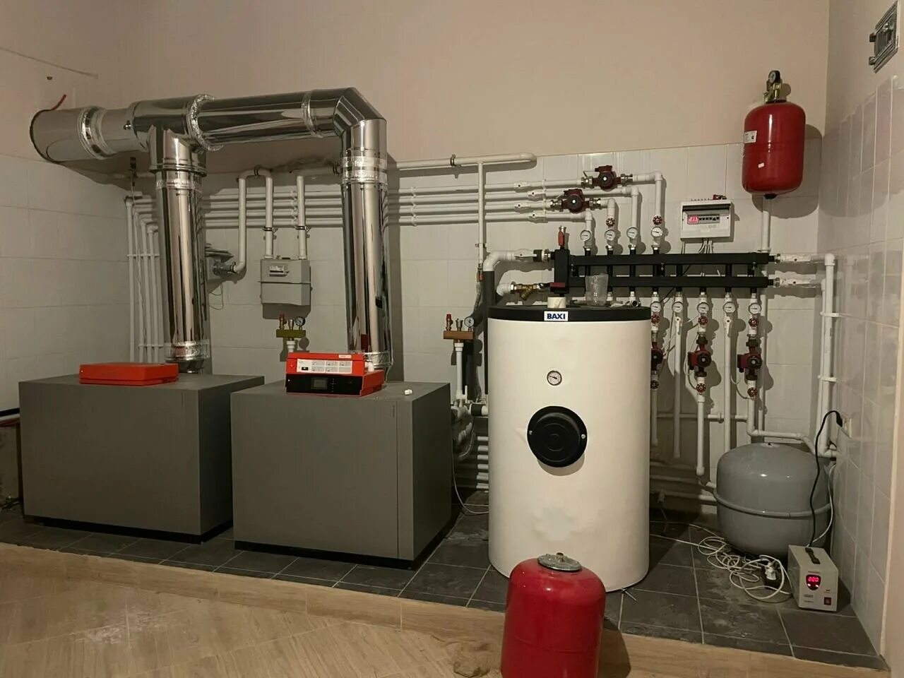 Обслуживание напольных котлов. Котельная висман в частном доме. ремонт газовых котлов в новороссийске.