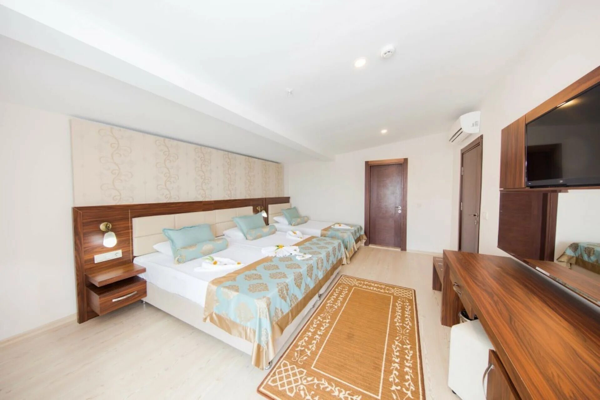 Кадрие белек. Отель белек q. Maya world park belek. Dionisus hotel belek (ex. Dionysos hotel belek 4.