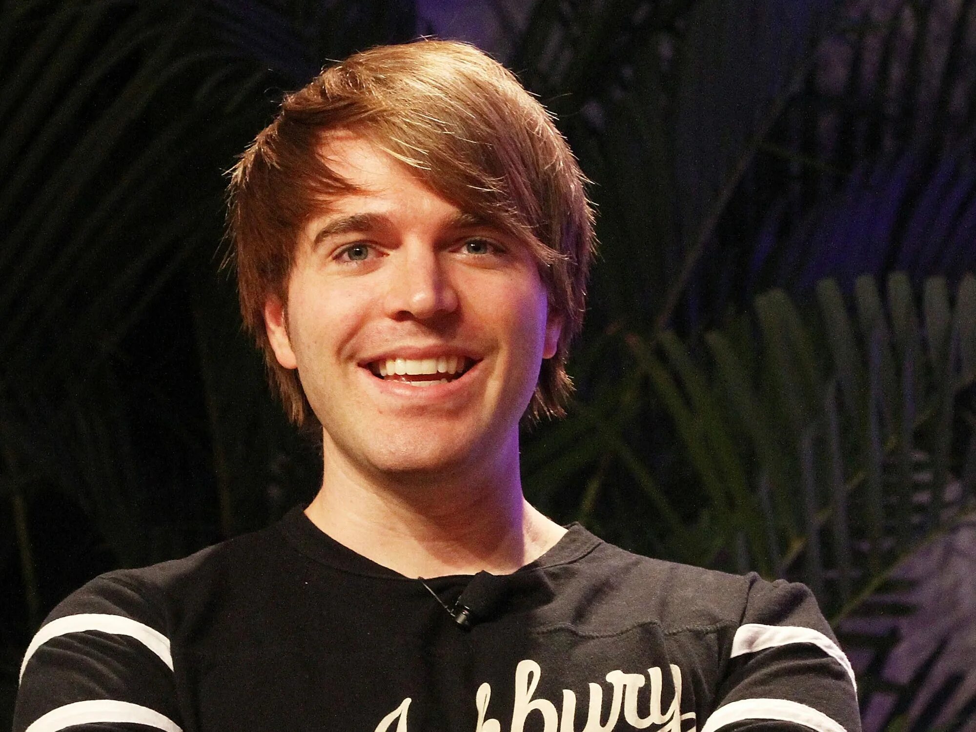Шейн ютуб. Шейн доусон. шейн доусон 2022. шейн блоггер. shane dawson 2008.