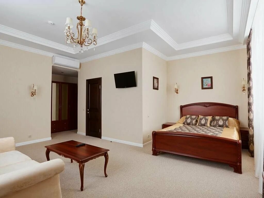 Гостиница лысьва чапаева. Лысьва гостиница лысьва. Гостиный двор, банкетный зал лысьва. Лысьва база отдыха гостиный двор. Гостиный двор лысьва.