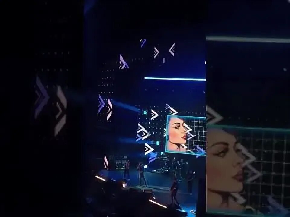Лепс одежда между. Лепс одежда между клип фото. клип лепса одежда между видео. клип лепса одежда между кто играет девушку.