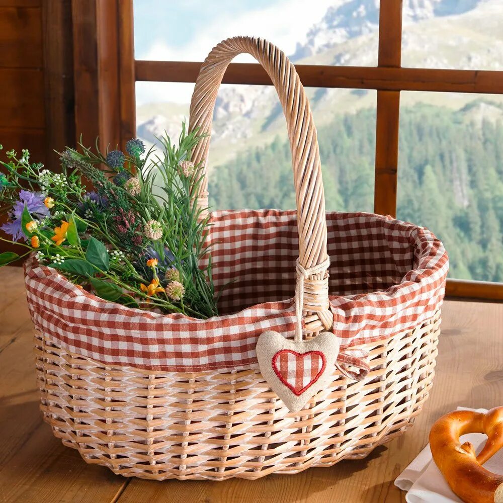 как убрать ярлык корзины. корзинка с весенними цветами. красивая корзина. как корзину поставить на рабочий. красивые плетеные корзинки.