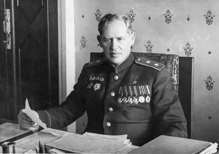 Дмитриевич инженер. Аркадий дмитриевич швецов. аркадий дмитриевич швецов пермь. швецов аркадий дмитриевич 1892 1953 российский авиаконструктор. а.д.швецов конструктор авиадвигателей.