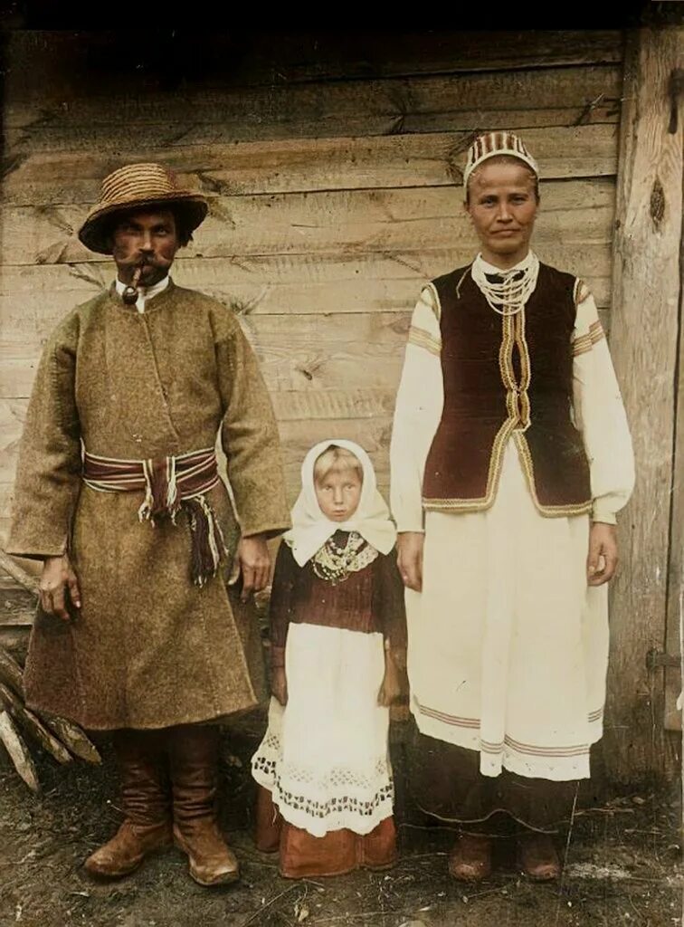 Крестьяне белорусы. Белорусы 19 века. Крестьяне белорусы. Белорусские крестьяне 20 век. Крестьянская семья 1912.