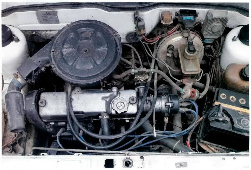 Катушка зажигания ваз 2109. Катушка ваз 2109 инжекторная. Модуль зажигания ваз 21099. Зажигание ваз 2109 инжектор. Зажигания ваз 2109 карбюратор грм.