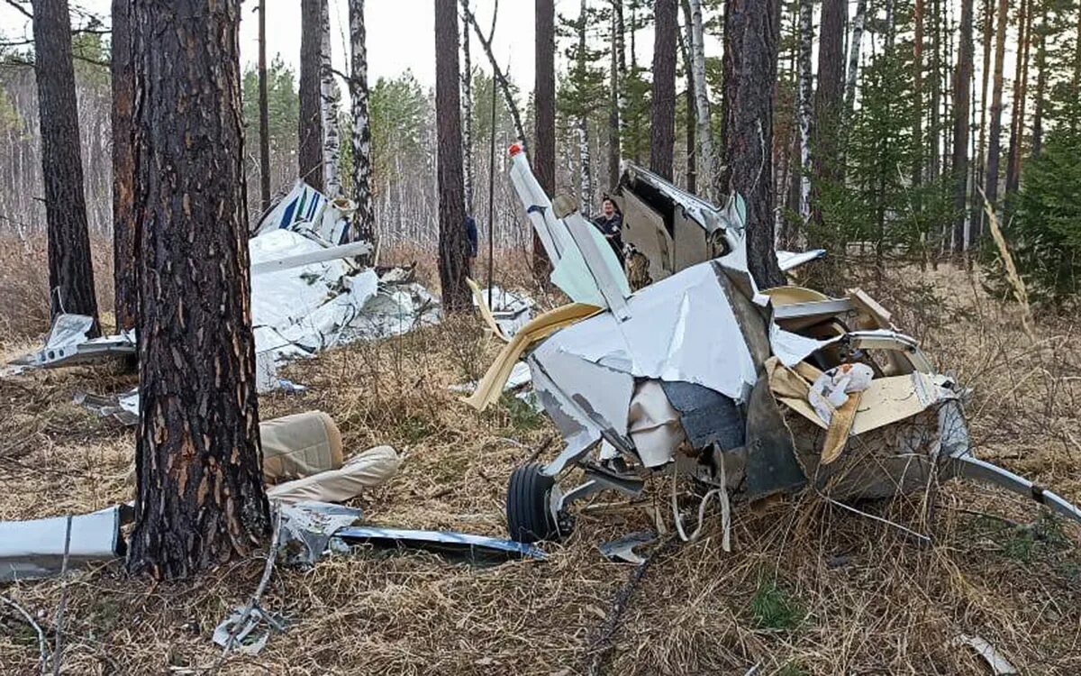 Разбился легкомоторный самолет. Красноярский край самолет разбился.