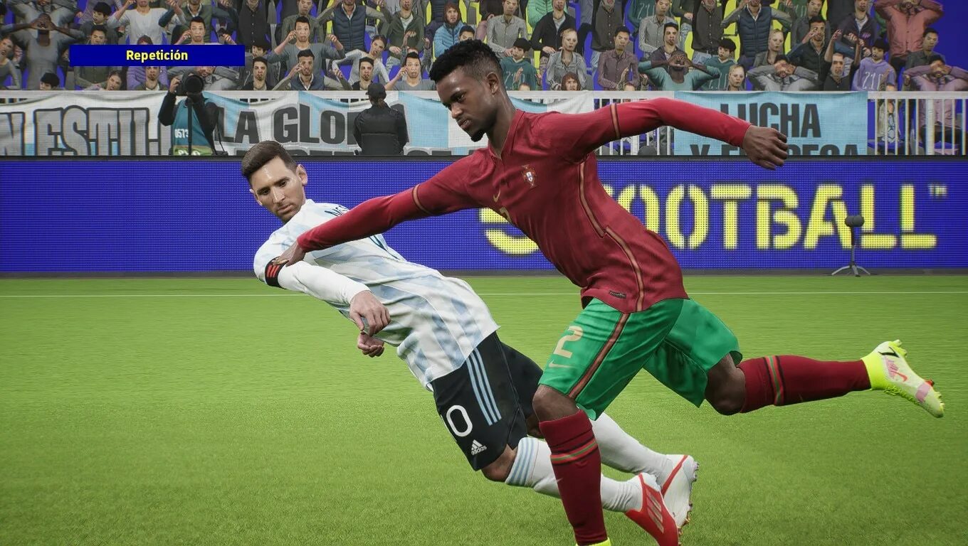 Играю е футбол. EFOOTBALL 2022 баги. EFOOTBALL 2022. Football PES 2022. EFOOTBALL 2022 (PC).