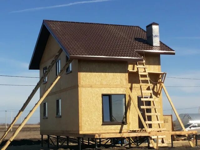 Саратов дом под ключ сип панели. Панельные дома под ключ в Ростовской. МИП панели дом. Дом из панелей под ключ Барнаул. Панельные дома в Крыму под ключ.