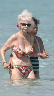 old women outfits in 2022 Bikinis, Fashion, Stylish older women.