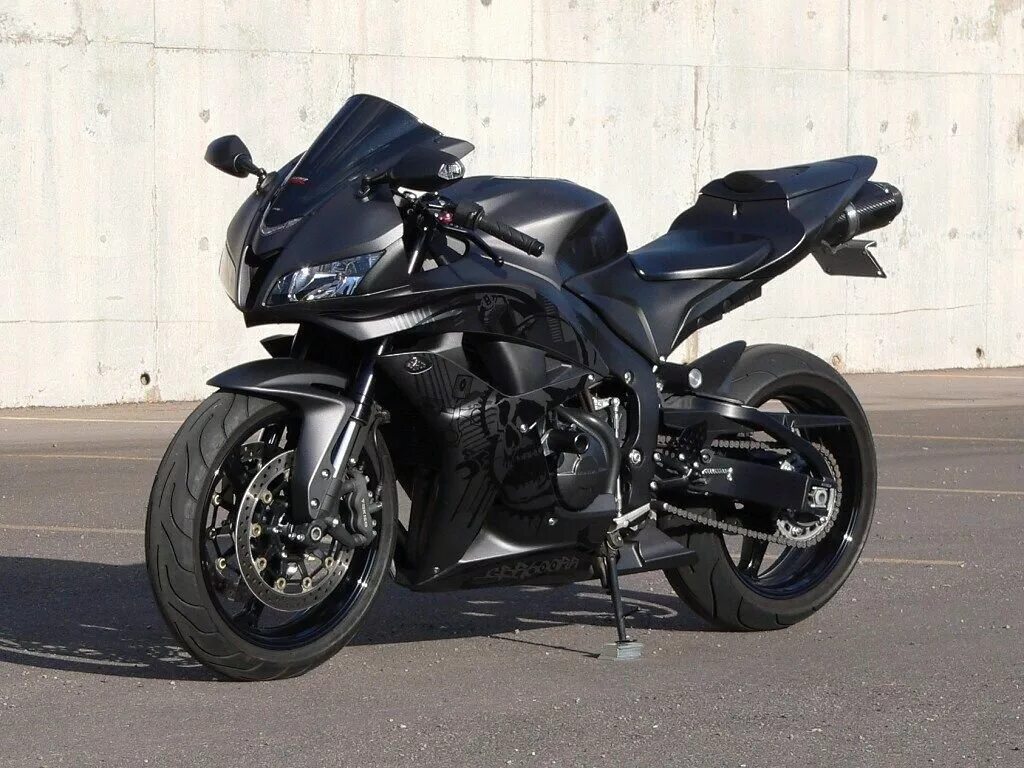 Honda cbr600rr black. Honda hornet 600 2004. Черный 600. Honda cbr600rr. Черный 600.