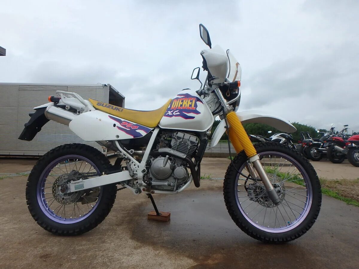 Suzuki Djebel 250. Сузуки Джебель 250 1996. Сузуки Джебель 1996г. Сузуки Джебель 225.