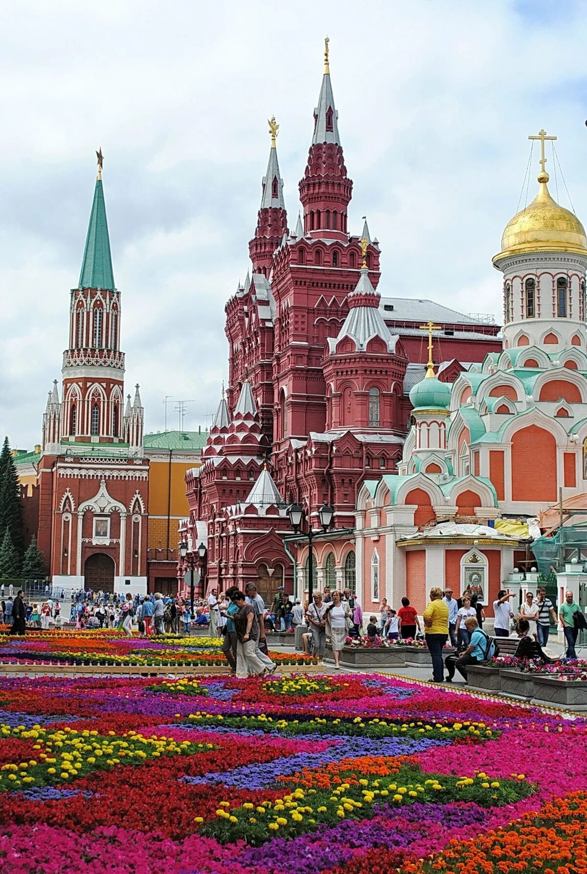 Москва где можно сделать. Ред сквер Москва. Площадь красной площади в Москве. Москва 21 век красная площадь. Центр Москвы красная площадь.