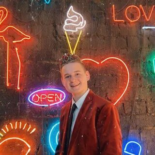 Оскар из лайки" "Оскар и Настя кош" "На...