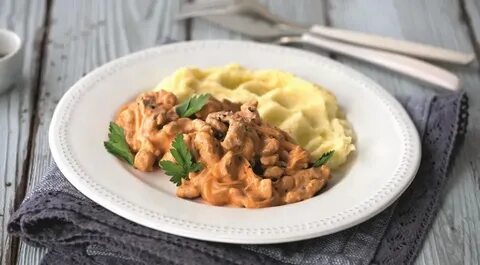 Вкусный бефстроганов из свинины