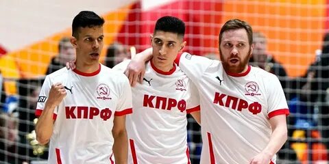 Кпрф футбольный клуб