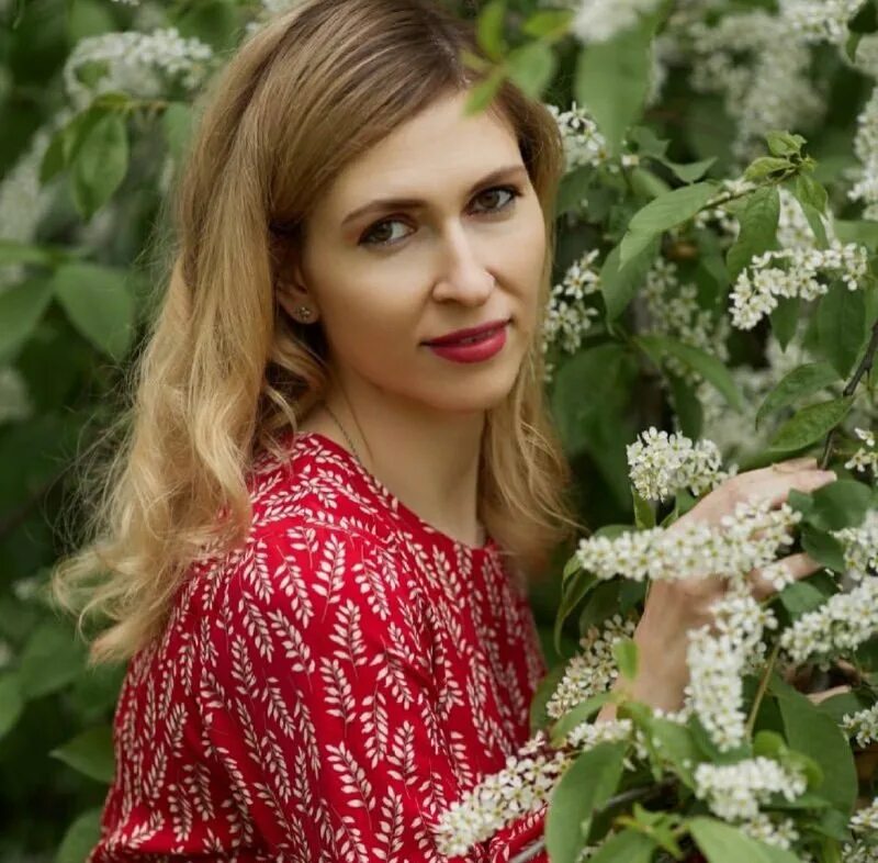 Дмитрий бивол жена. Дмитрий бивол сестры. Дмитрий журавлёв с жеглй. Жена дмитрия журавлева 2023. Жена дмитрия журавлева 2023.