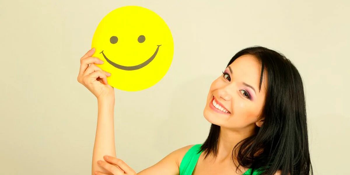 управление эмоциями. человек, который смеется. управление своими эмоциями. создать хорошее эмоциональное. счастливый человек.