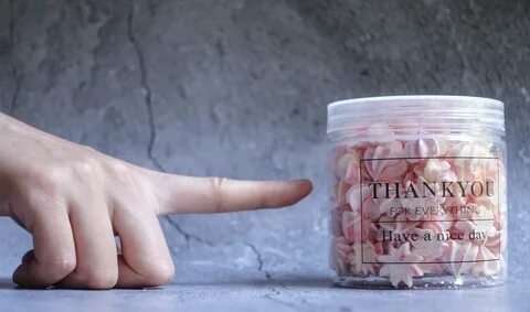 Pink hands
