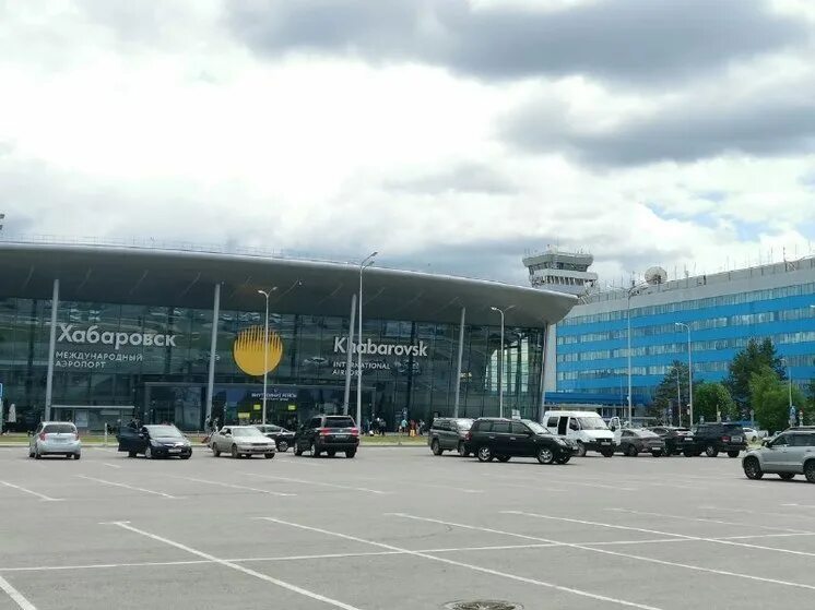 Аэропорт хабаровска международный терминал. Аэропорт хабаровск международный терминал. фото из аэропорта. аэропорт хабаровск фото. схема парковок аэропорта хабаровск.