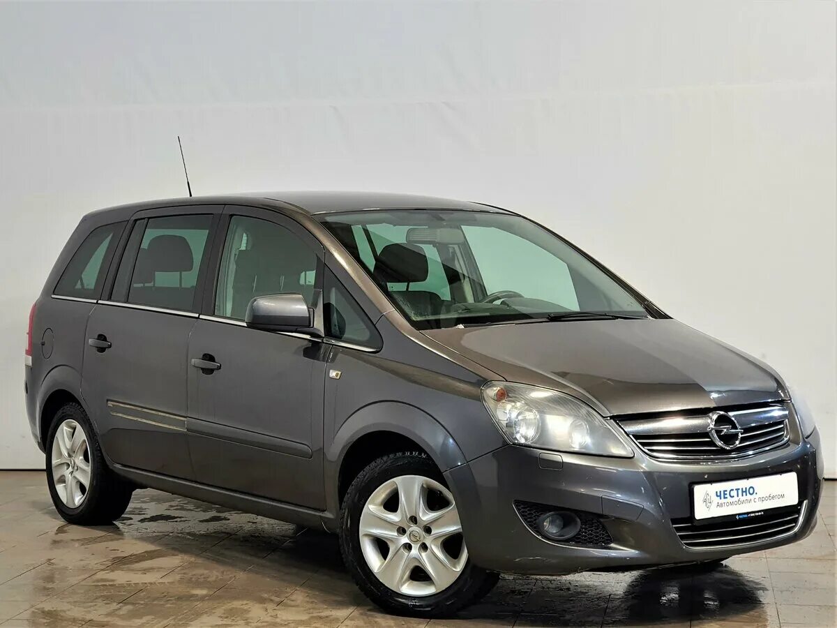 Опель зафира б отзывы. Opel Zafira 2010. Опель Зафира 2010 года. Opel Zafira b 2010. Опель Зафира 2010 1 и 8.