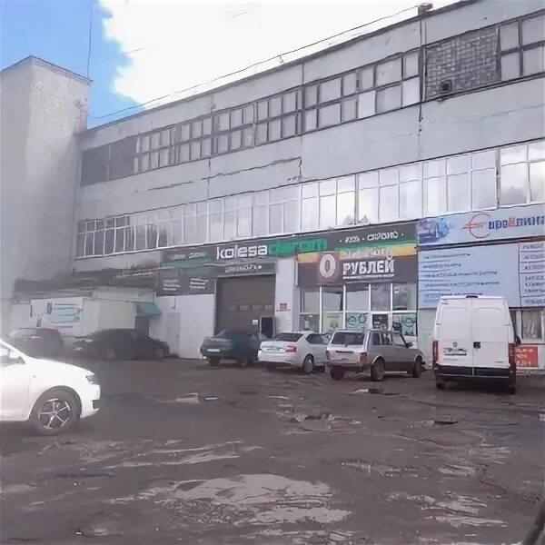 Хлебозаводской проезд 3 киров. Хлебозаводской проезд 3. Студенческий проезд дом 3. Кирова проезд 3. Киров физкультурников 7.