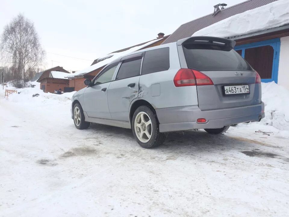 205/70/14 nissan avenir. Колеса на ниссан ад. Ниссан адэ. Ниссан ад 11 кузов. Колеса на ниссан ад.