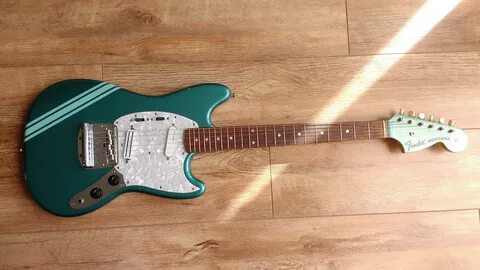 Fender mustang
