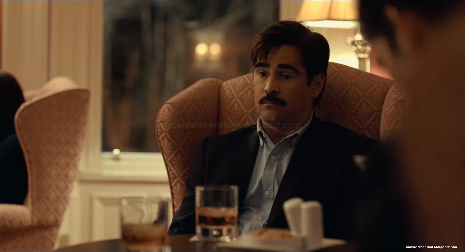 Лобстер режиссер. Колин Фаррелл лобстер. Лобстер / the Lobster (2015). Лобстер Колин Фаррелл Постер.