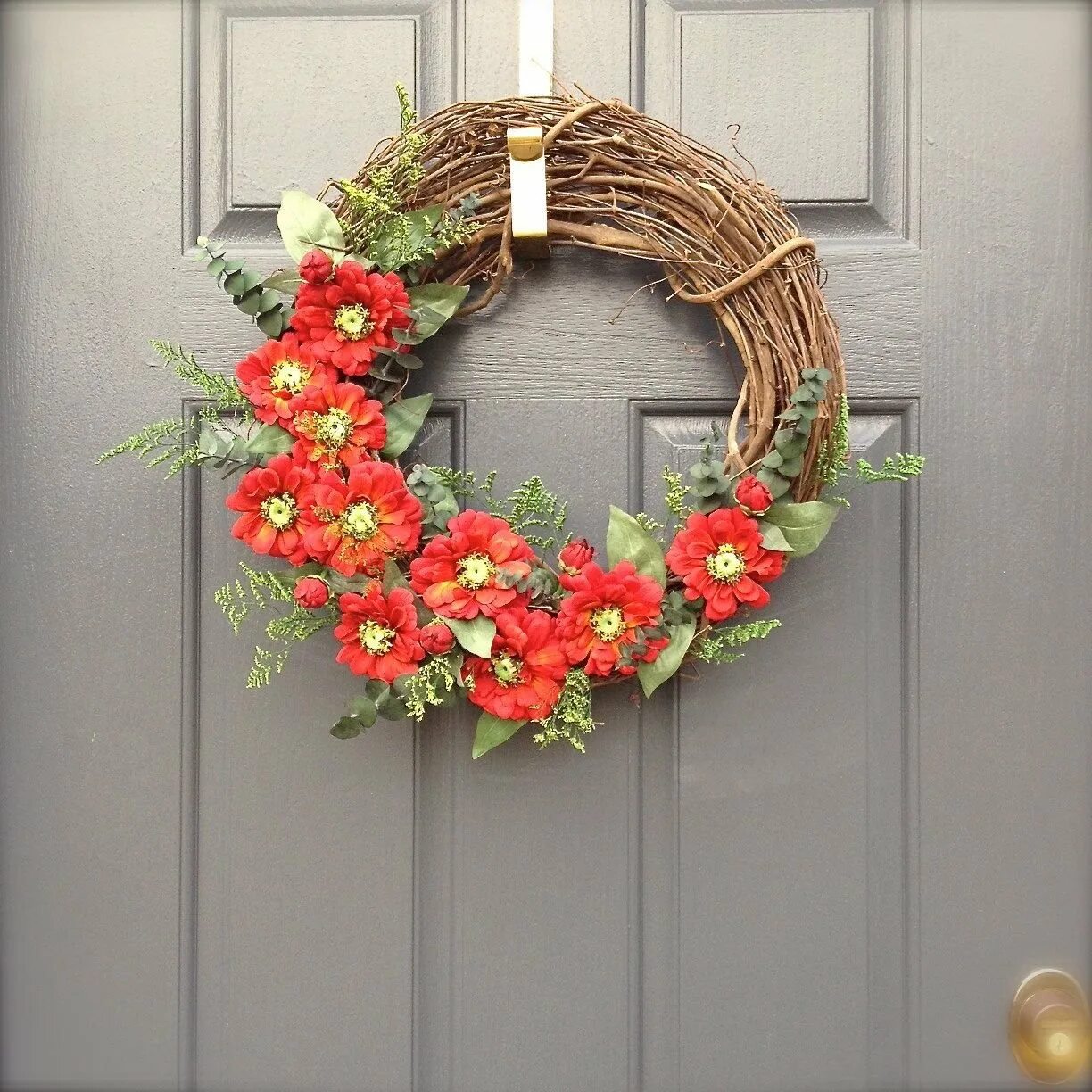 Венок новогодний большой. Венок рождество. Афиша мастер класс по созданию новогоднего венка. Интернет венку. Гирлянда из цветов своими руками.