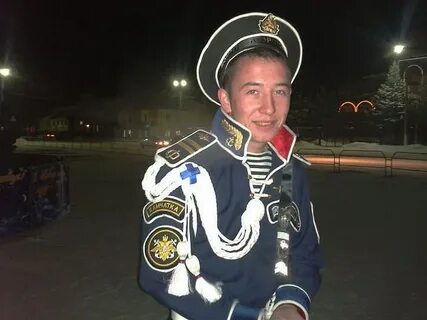 Дембель впрягся за борзого