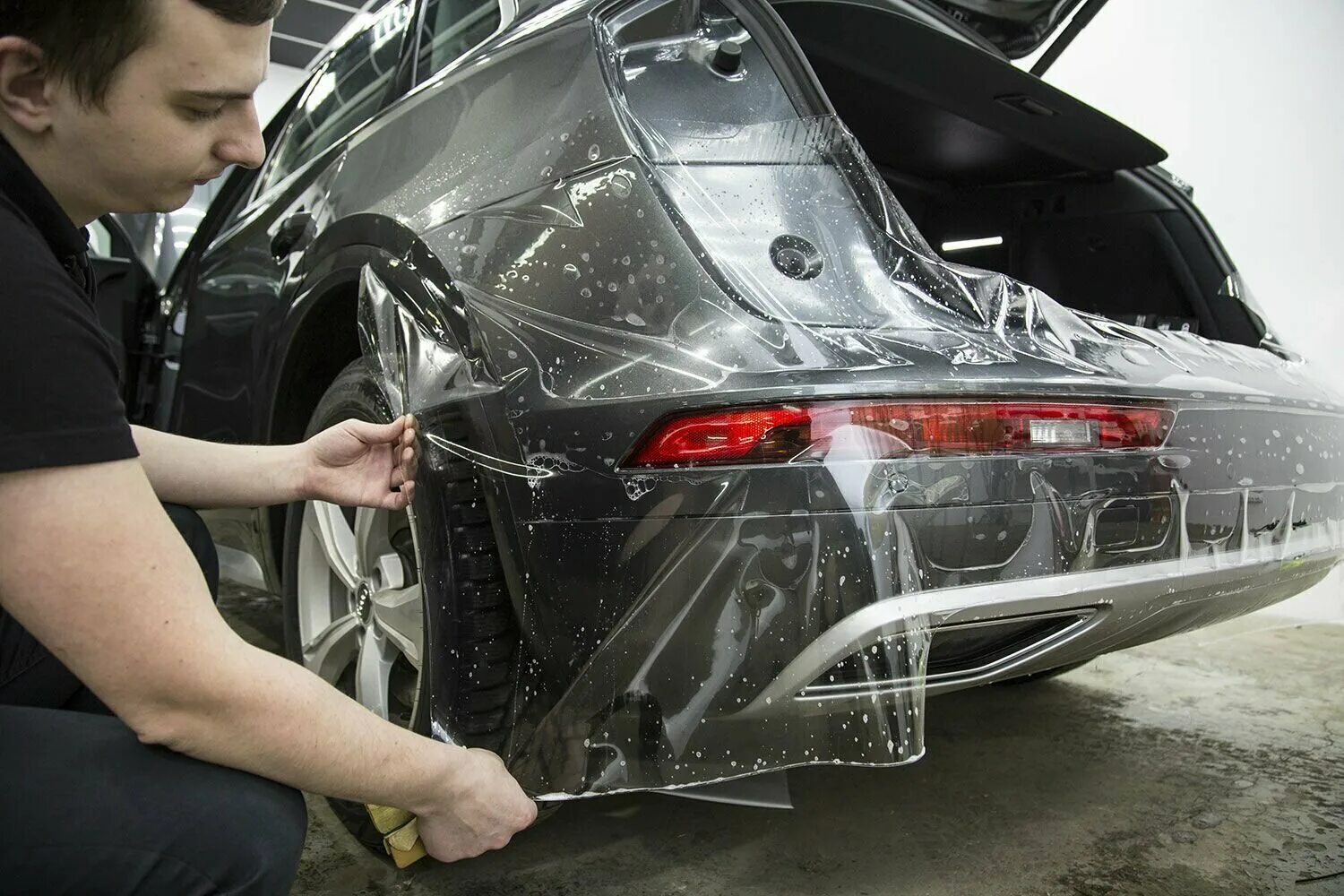 пленка ppf антигравийная. бронепленка сантек. бронепленка / защита кузова. антигравийная пленка полиуретановая 185mcr (hot water repair) xshield s 152 см. установка антигравийной пленки.
