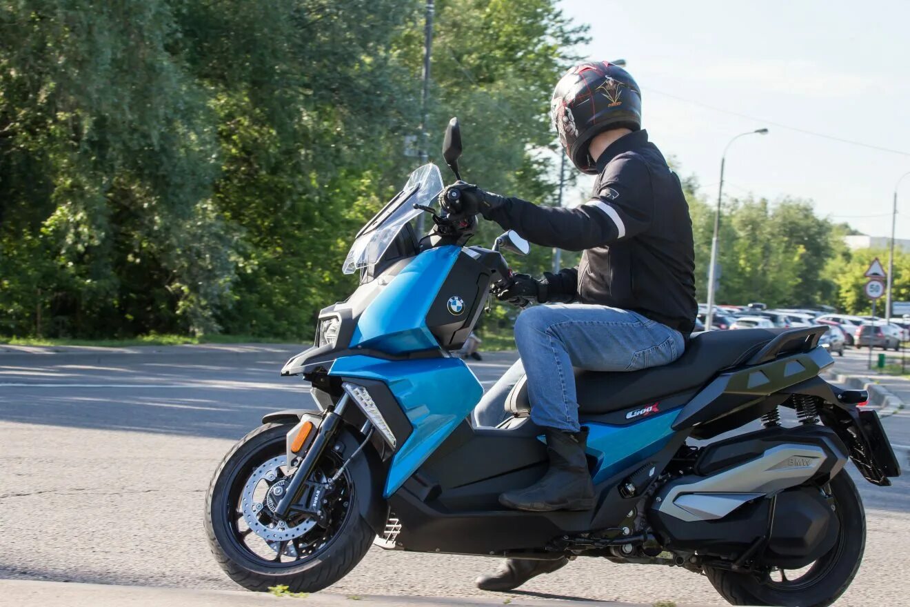 Bmw c400. Скутер bmw c 400 x. Bmw c 400 x. Кофр bmw c650gt. Bmw c 400 x.