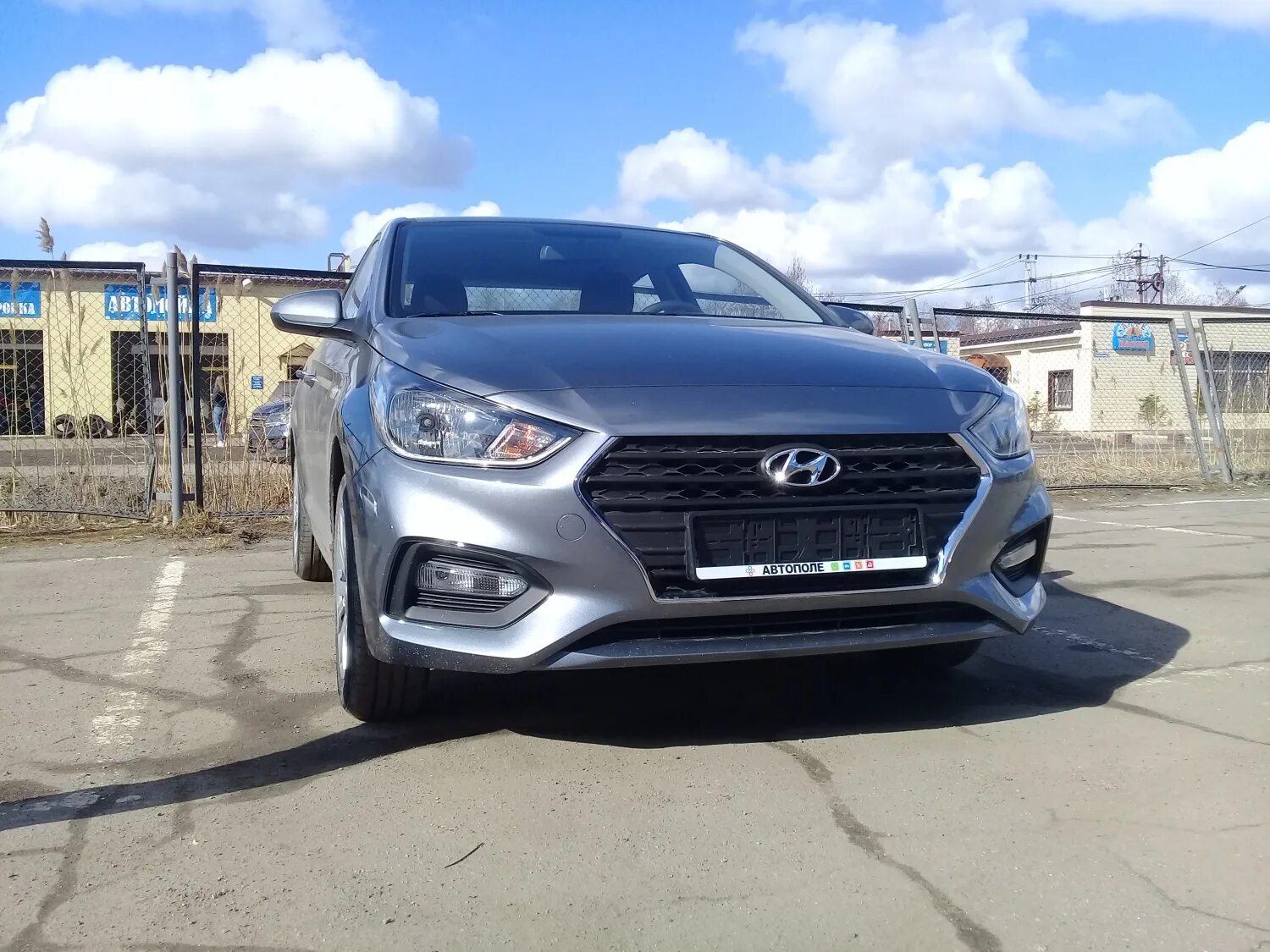 Хендай солярис 2019. Toyota solaris 2019. Солярис урбан грей. Hyundai solaris 2019. Солярис 2019 на механике.